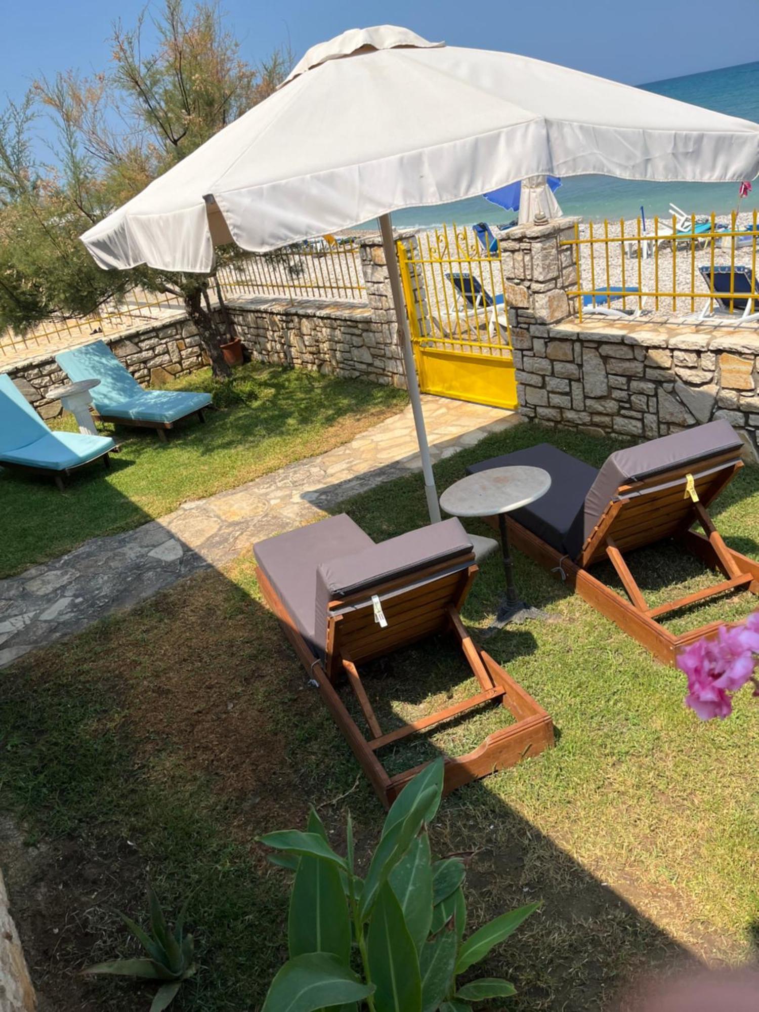 Nikotsaras Beach House Since 1930 Acharavi  Exterior foto
